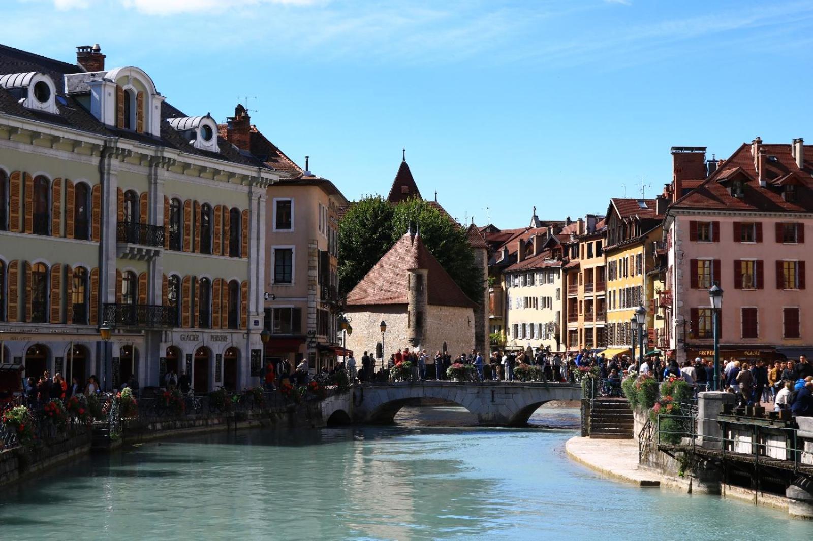 Les Petits Champs Annecy Exterior foto